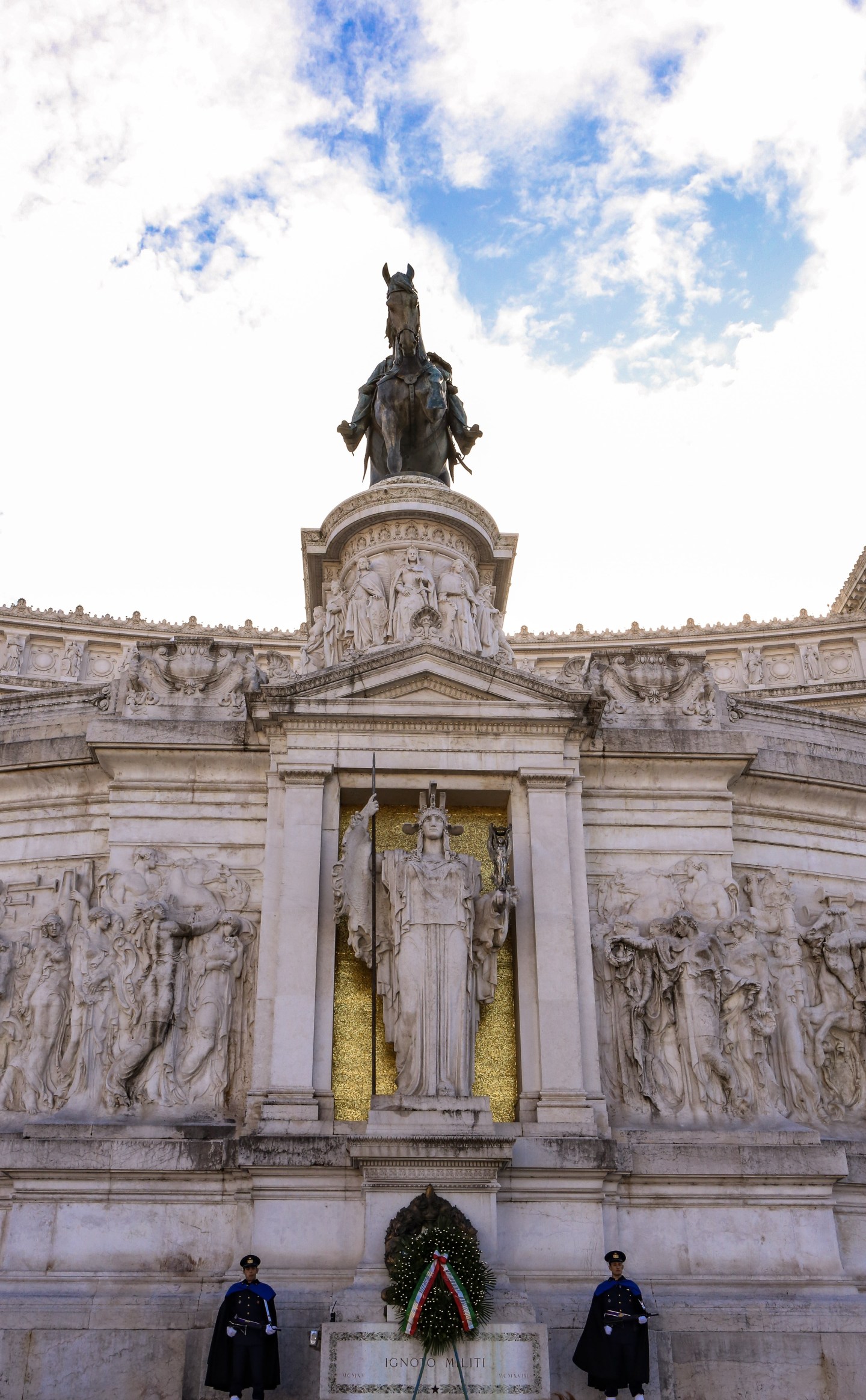 Altare della Patria Amazing Building Rome